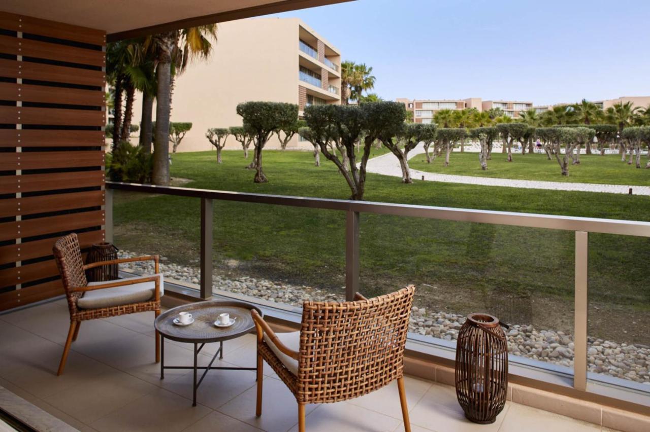 Salgados T3 - Vista Piscina Apartamento Guia  Exterior foto